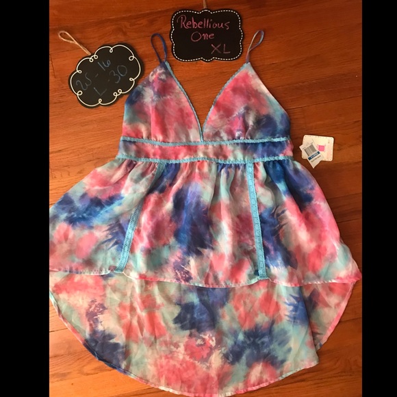 Flowy Tank NWT - Picture 4 of 8